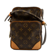 Louis Vuitton Monogram Amazon PM Crossbody Bag aan de beste prijs bij Labellov tweedehands luxe in Antwerpen en Knokke.