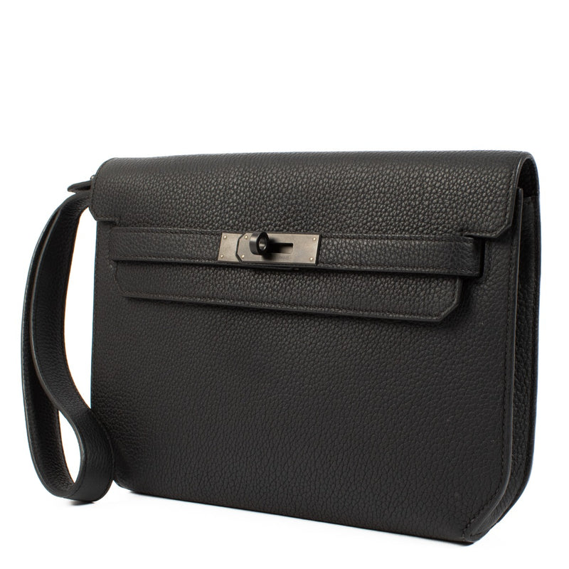 Shop iconic authentic second hand Hermès Kelly Dépêches 25 Monochrome on www.labellov.com
