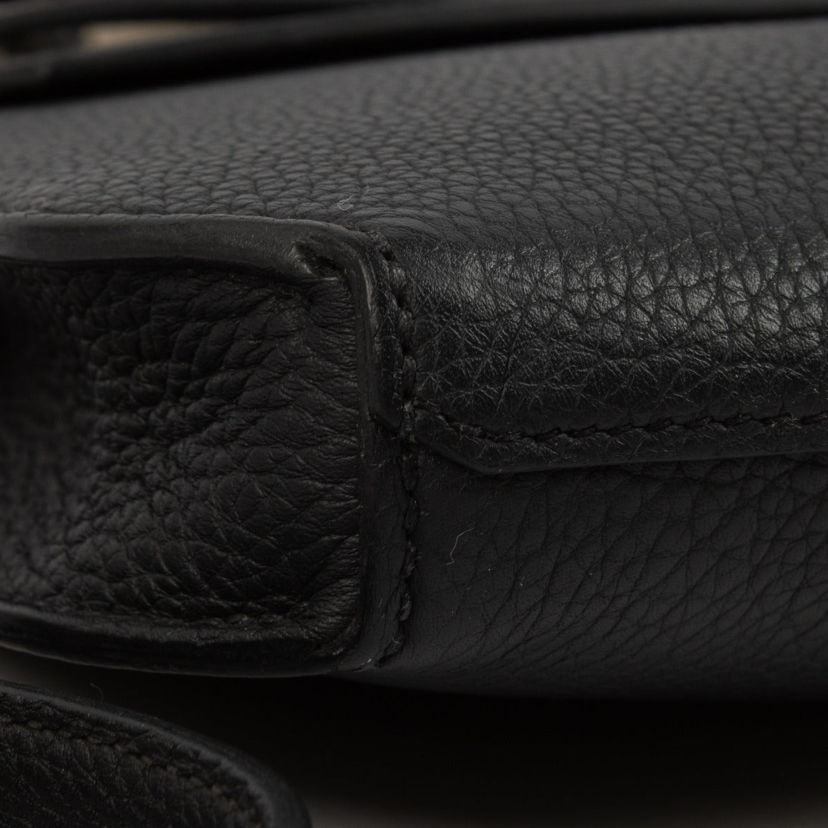 Hermès Kelly Dépêches 25 Monochroom