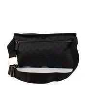 Shop safe online at Labellov in Antwerp, Brussels and Knokke this 100% authentic second hand Gucci Black Monogram Belt Bag. Veiling online tweedehands authentieke Gucci Black Monogram Belt Bag handtas kopen bij Labellov.