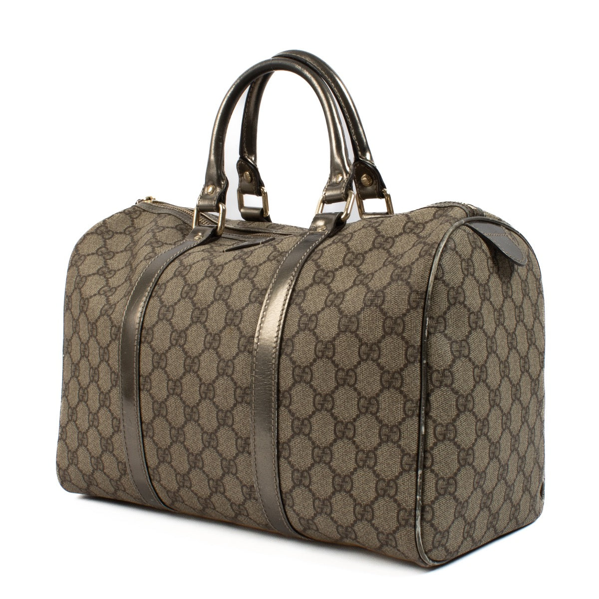 Shop safe online at Labellov in Antwerp, Brussels and Knokke this 100% authentic second hand Gucci Silver GG Monogram Boston Bag. Veiling online tweedehands authentieke Gucci Silver GG Monogram Boston Bag kopen bij Labellov.