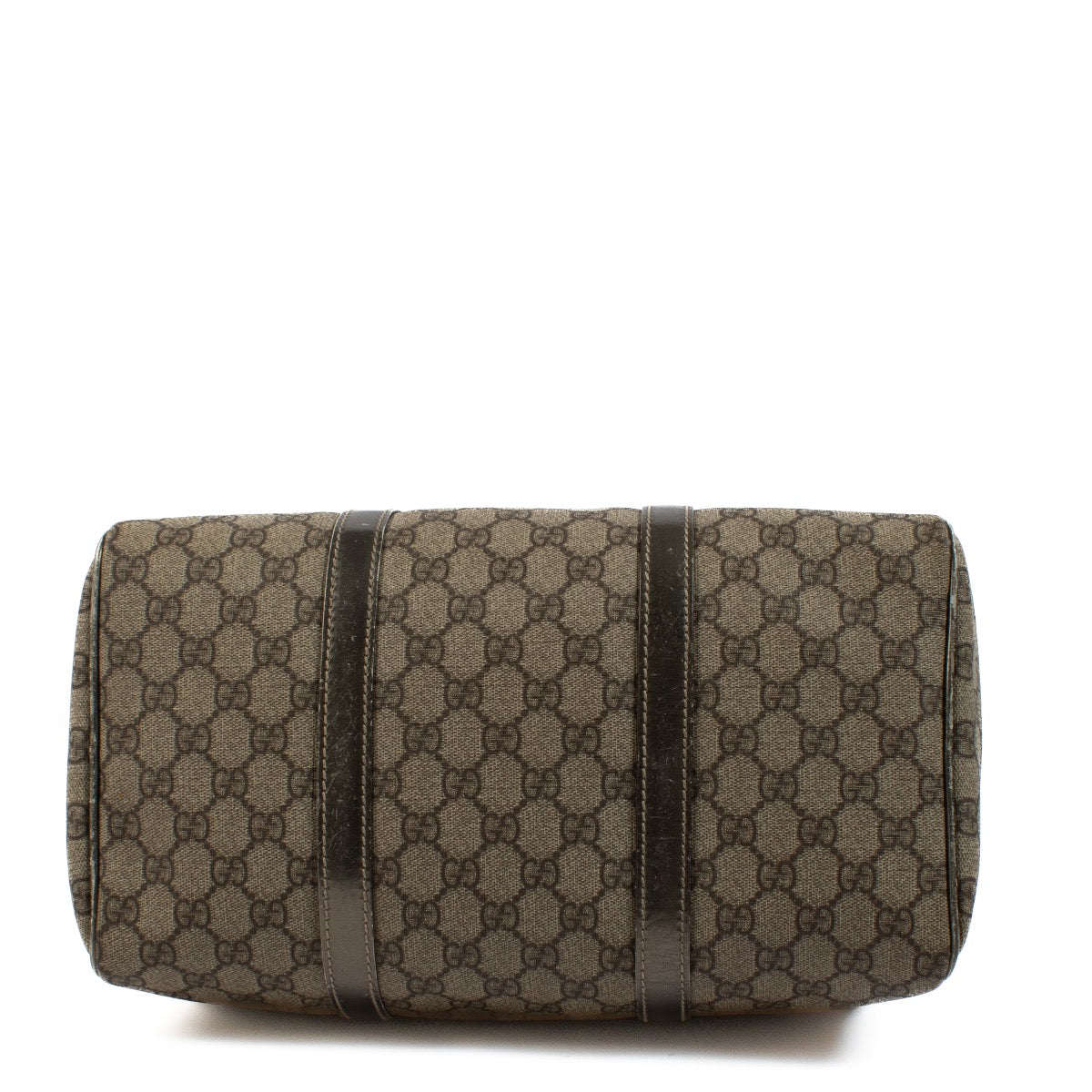 Shop safe online at Labellov in Antwerp, Brussels and Knokke this 100% authentic second hand Gucci Silver GG Monogram Boston Bag. Veiling online tweedehands authentieke Gucci Silver GG Monogram Boston Bag kopen bij Labellov.