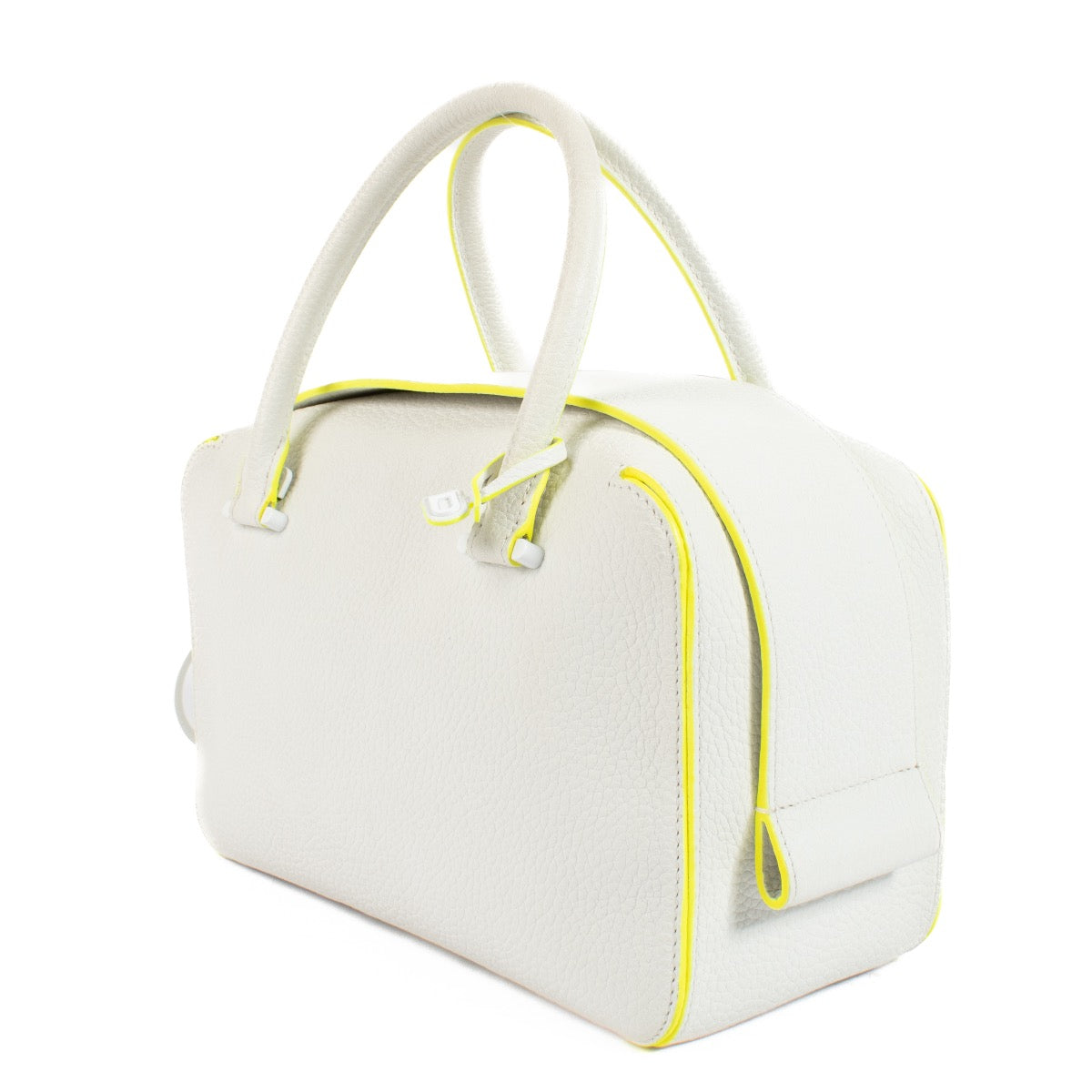 shop 100% authentic second hand Delvaux White Taurillon Soft Leather Cool Box MM on Labellov.com