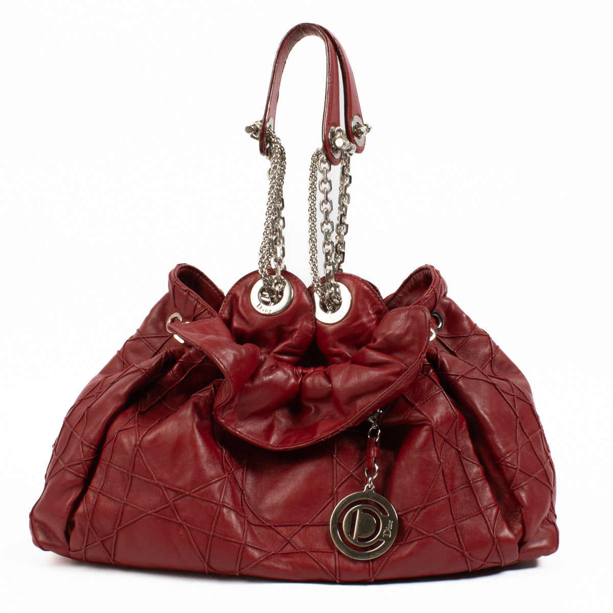 Christian Dior Burgundy Red Le Trente Bag aan de beste prijs bij Labellov tweedehands luxe in Antwerpen en Knokke