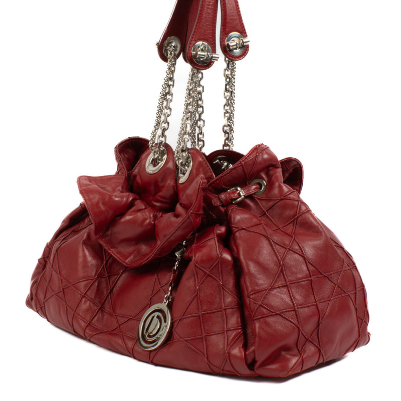 Are you looking for an authentic designer Christian Dior Burgundy Red Le Trente Bag? We buy and sell your preloved designer bags for the best price.