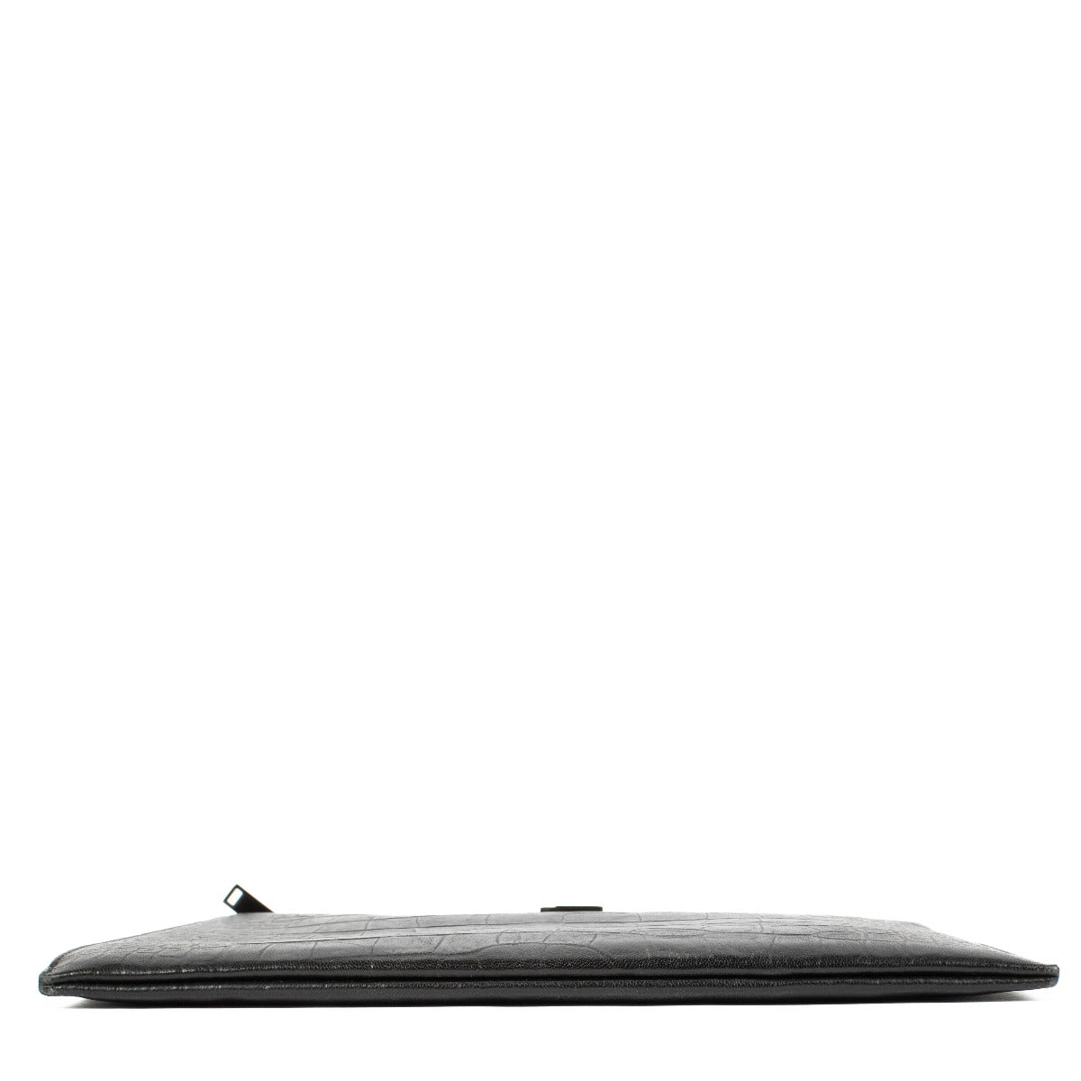 Pochette monogrammée Saint Laurent So Black en cuir embossé croco