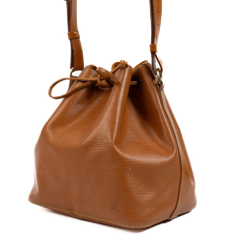 shop 100% authentic second hand Louis Vuitton Cannelle Epi Leather Noe Shoulder Bag on Labellov.com