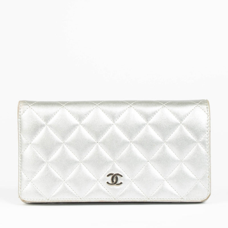 Shop this 100% authentic Chanel Silver Lambskin Quilted Long Wallet at labellov.com