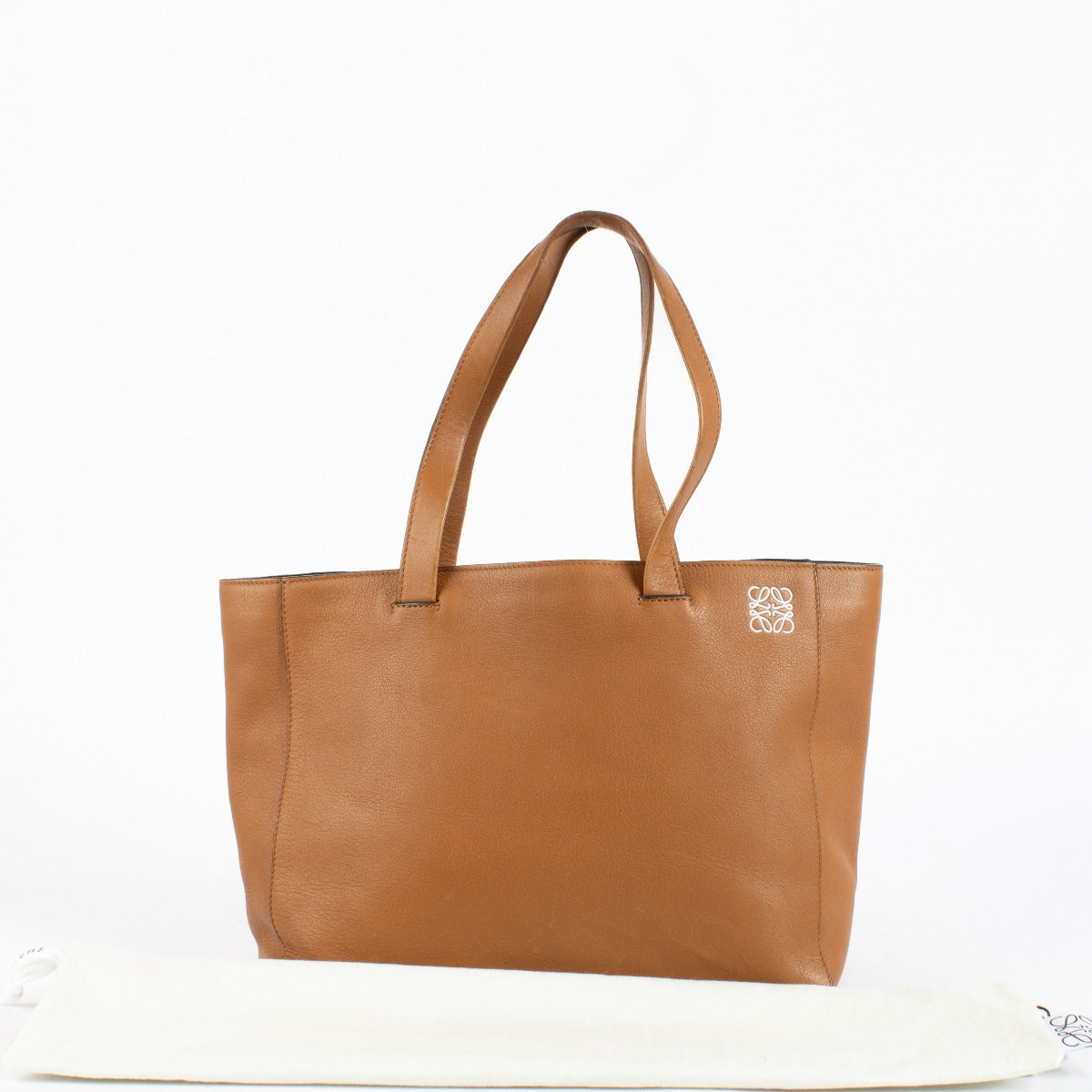 Cabas Loewe Anagram East West couleur chameau