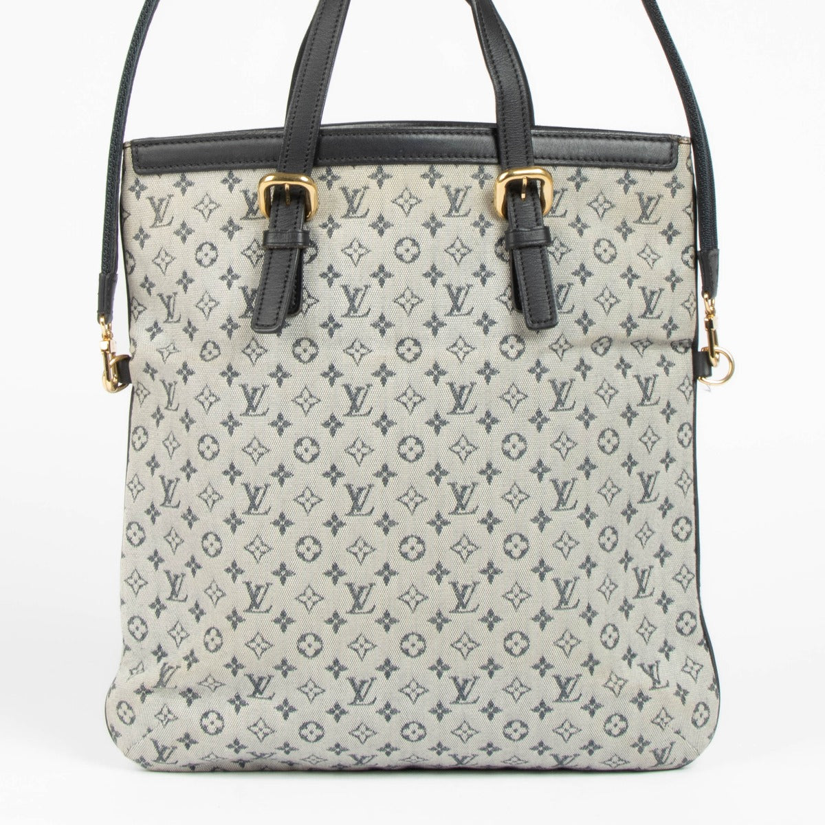 Shop this 100% authentic Louis Vuitton Monogram Francoise Bag at labellov.com
