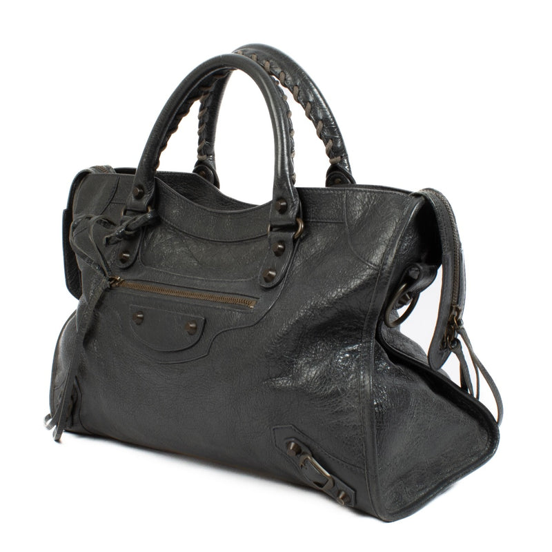 shop 100% authentic second hand Balenciaga Gris Tarmac Classic City Bag on Labellov.com