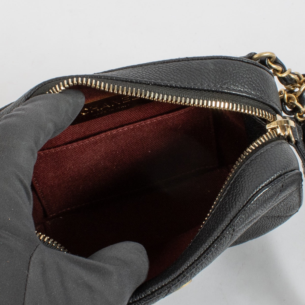 Authentic second hand Chanel black Belt bag on Labellov.com