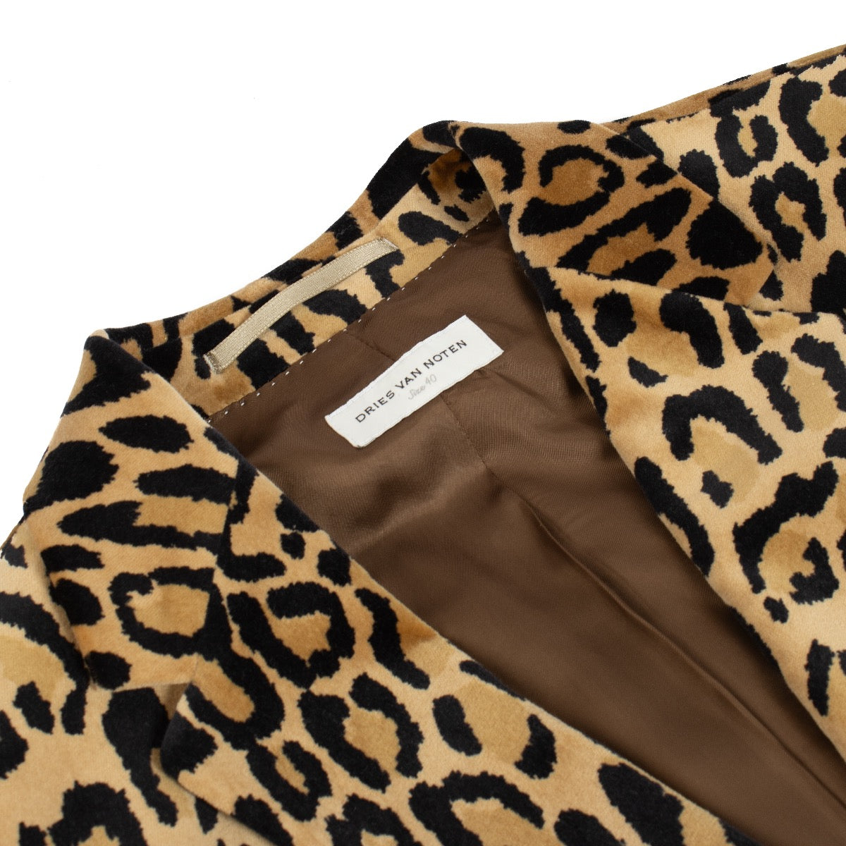 shop 100% authentic second hand Dries Van Noten Animal Print Blazer - Size 40 on Labellov.com
