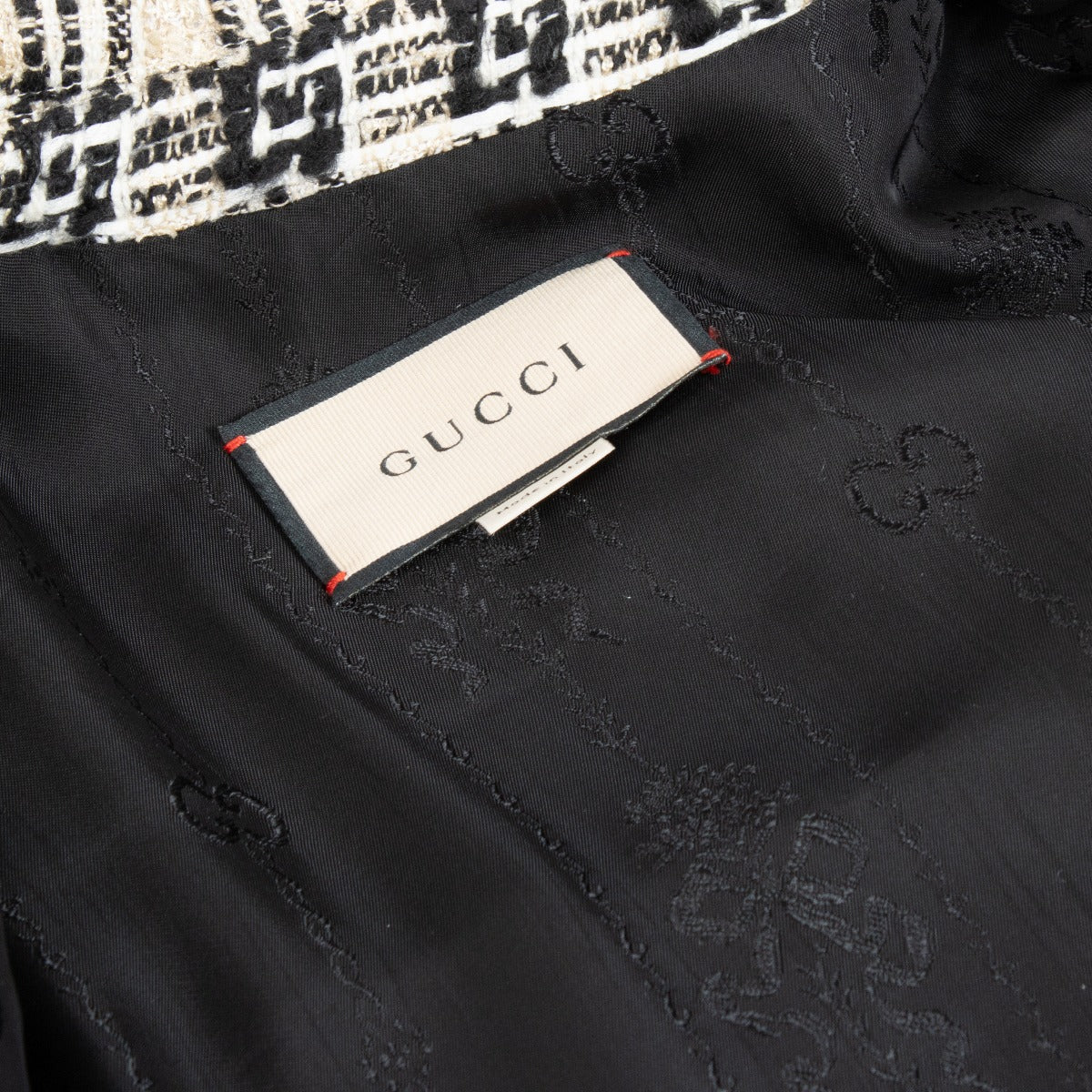 buy 100% authentic pre loved Gucci Tweed Long Coat - size 38 on Labellov.com