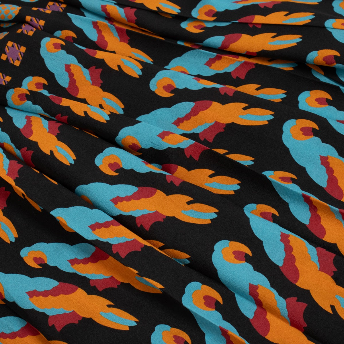 shop 100% authentic second hand Gucci Pineapple Rio De Janeiro Skirt - Size 42 on Labellov.com
