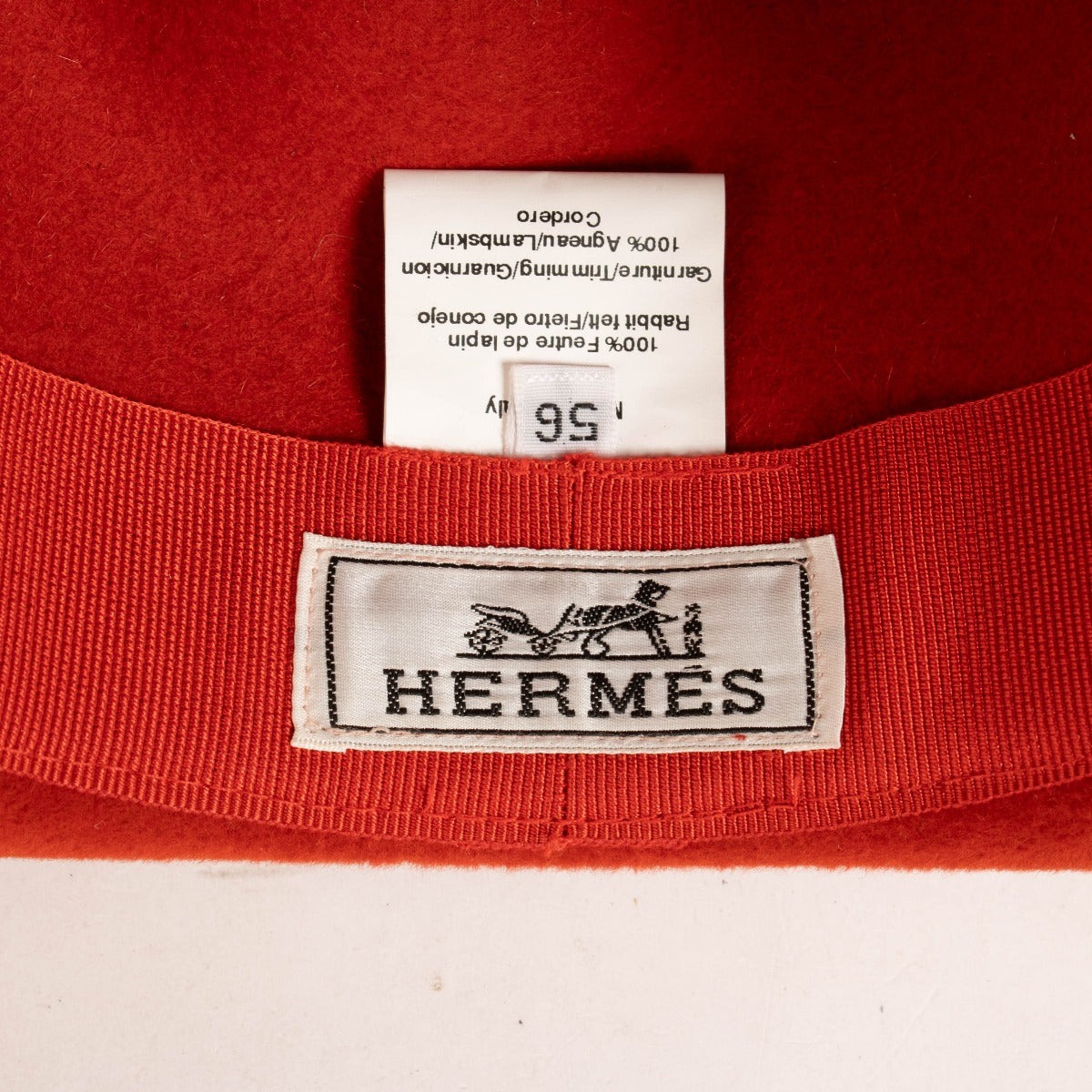 Authentic pre-loved Hermès Red Hat - Size 56 on Labellov.com.