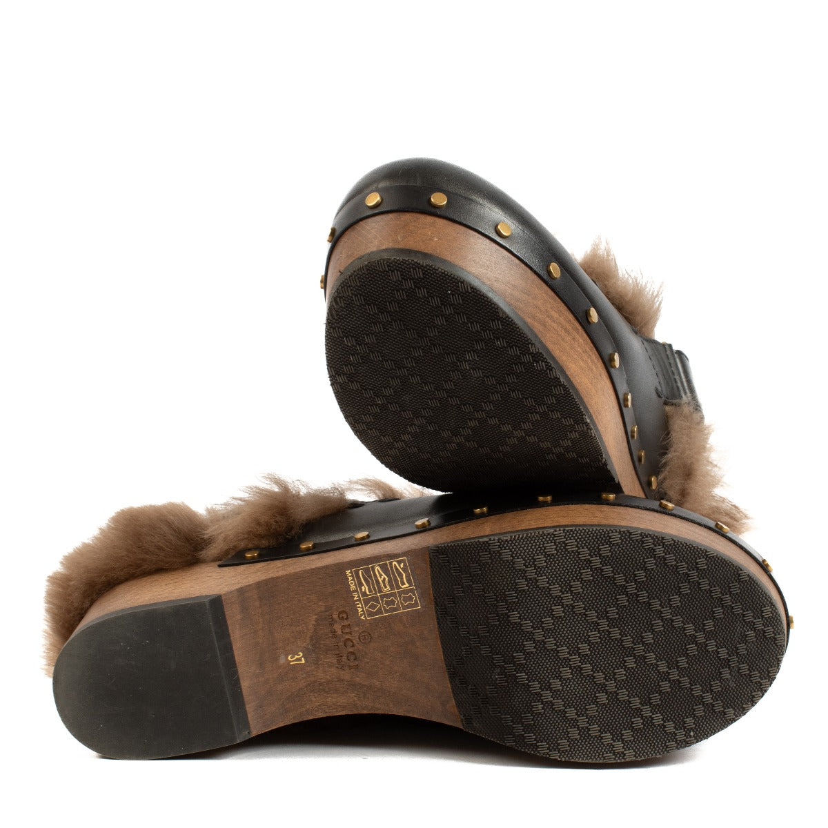 buy 100% authentic pre loved Gucci Black Leather Clog Flats - size 37 on Labellov.com