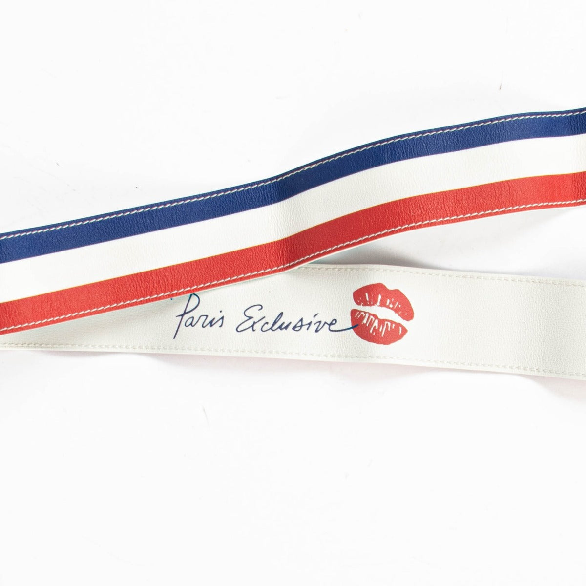 Shop this 100% authentic Delvaux Multicolor Handle Ribbon at Labellov.com