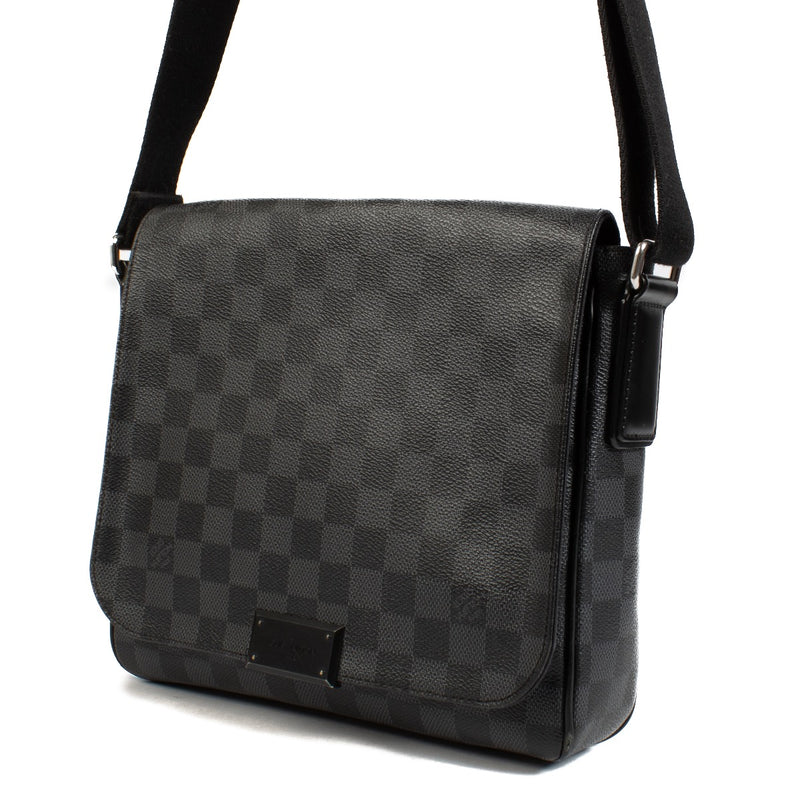 shop 100% authentic second hand Louis Vuitton Damier Graphite District Crossbody Bag on Labellov.com