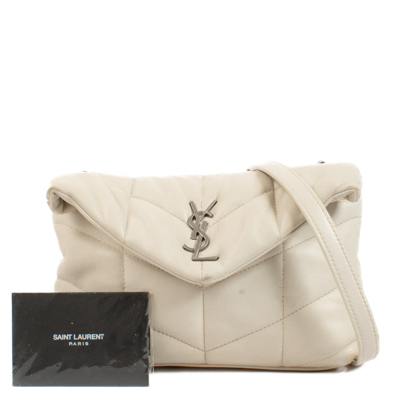 Pour le meilleur prix chez Labellov à Anvers Saint Laurent White Puffer Mini Bag