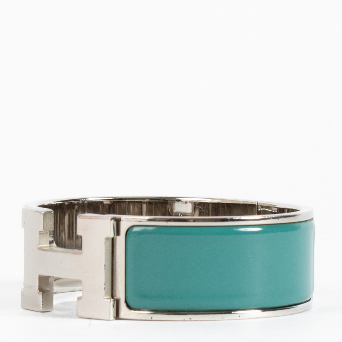 shop 100% authentic second hand Hermès Cyan Clic Clac Bracelet - Size PM on Labellov.com