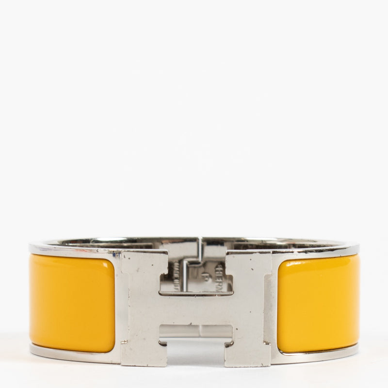 shop 100% authentic second hand Hermès Yellow Clic Clac Bracelet - Size XS on Labellov.com