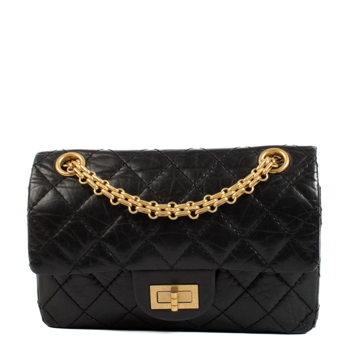 Shop safe online at Labellov in Antwerp, Brussels and Knokke this 100% authentic second hand Chanel Black Mini 2.55 Reissue Crossbody Bag. Veilig online tweedehands authentieke Chanel Black Mini 2.55 Reissue Crossbody Bag kopen bij Labellov.