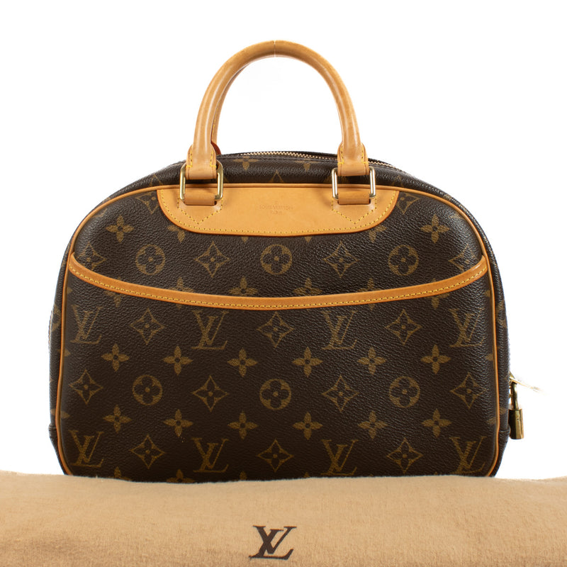 Louis Vuitton Monogram Trouville PM Top Handle Bag aan de beste prijs bij Labellov tweedehands luxe in Antwerpen en Knokke.