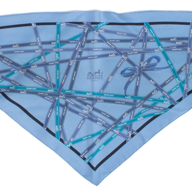 shop 100% authentic second hand Hermès Blue Bolduc Pointu Ribbon Triangle Scarf on Labellov.com