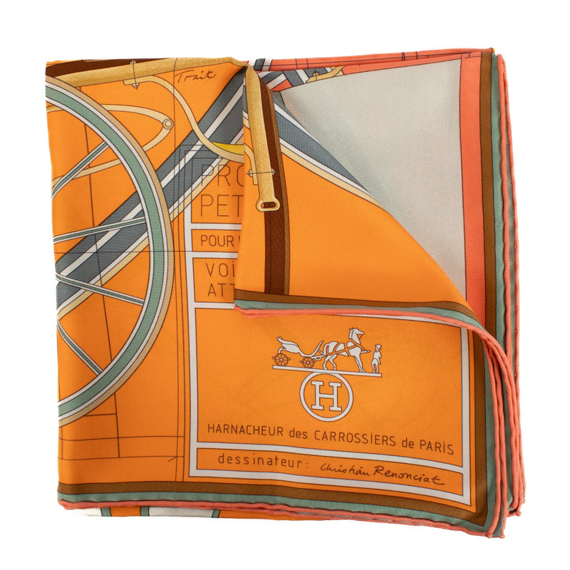 Shop safe online at Labellov in Antwerp, Brussels and Knokke this 100% authentic second hand Hermès Orange Projet De Voiture Petit-Duc Bateau Silk Carré 90 Scarf. Veilig online tweedehands authentieke Hermès oranje Projet De Voiture Petit-Duc Bateau Silk