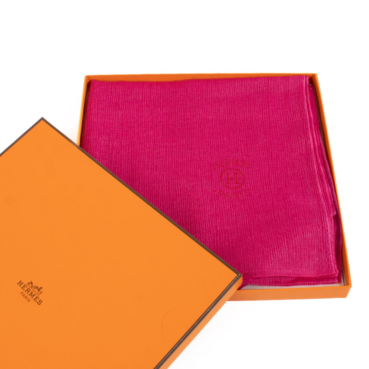 shop 100% authentic second hand Hermès Pink Handwoven Cashmere Scarf on Labellov.com