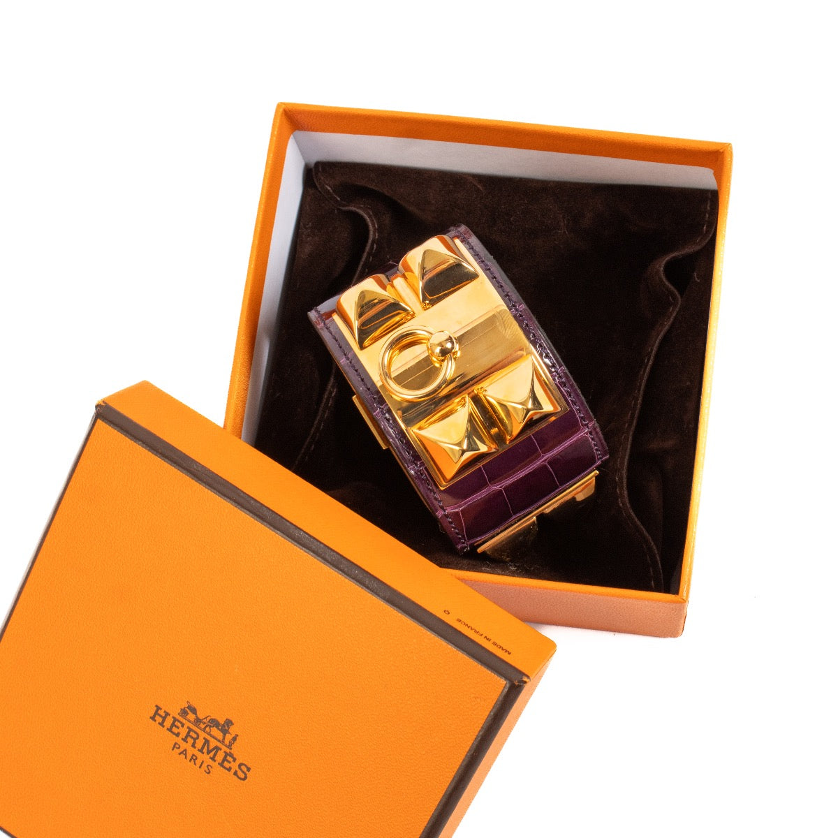 buy 100% authentic pre loved Hermès Amethyst Shiny Alligator Collier De Chien Bracelet on Labellov.com