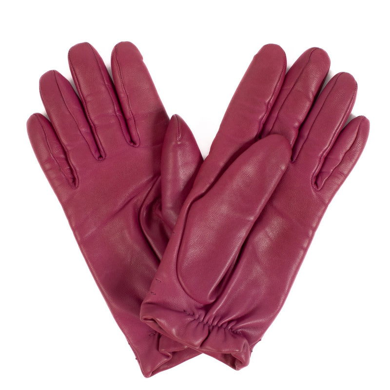 Shop safe online at Labellov in Antwerp, Brussels and Knokke this 100% authentic second hand Hermès Purple Leather Gloves - size 7,5. veilig online tweedehands authentieke Hermès Purple Leather handschoenen bij Labellov.
