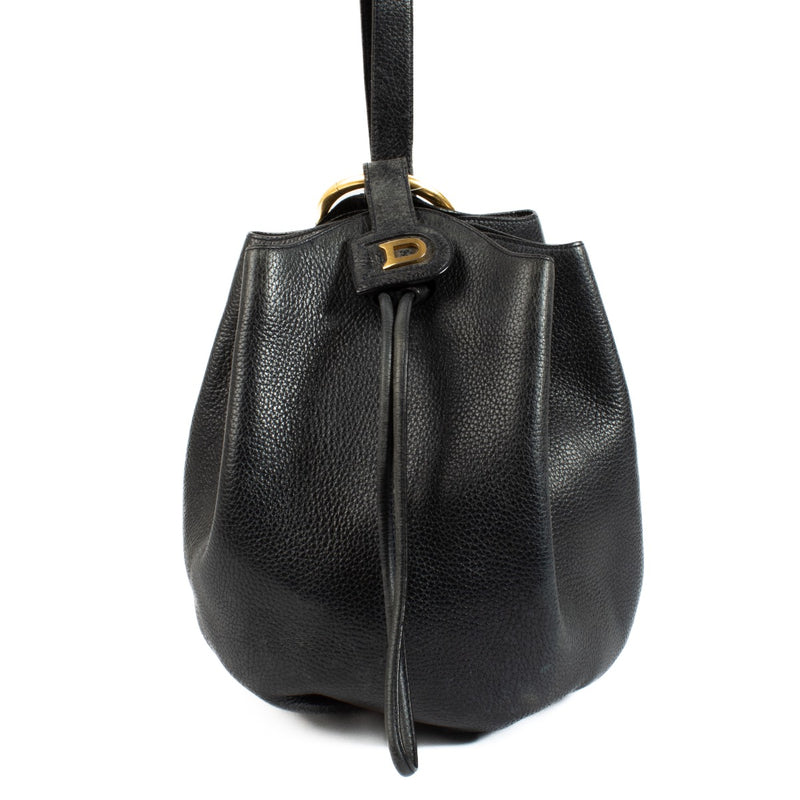 shop 100% authentic second hand Delvaux Black Rose Des Vents Bucket Bag on Labellov.com