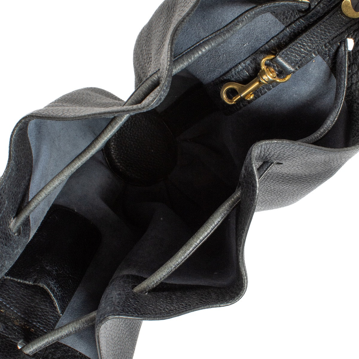 shop 100% authentic second hand Delvaux Black Rose Des Vents Bucket Bag on Labellov.com