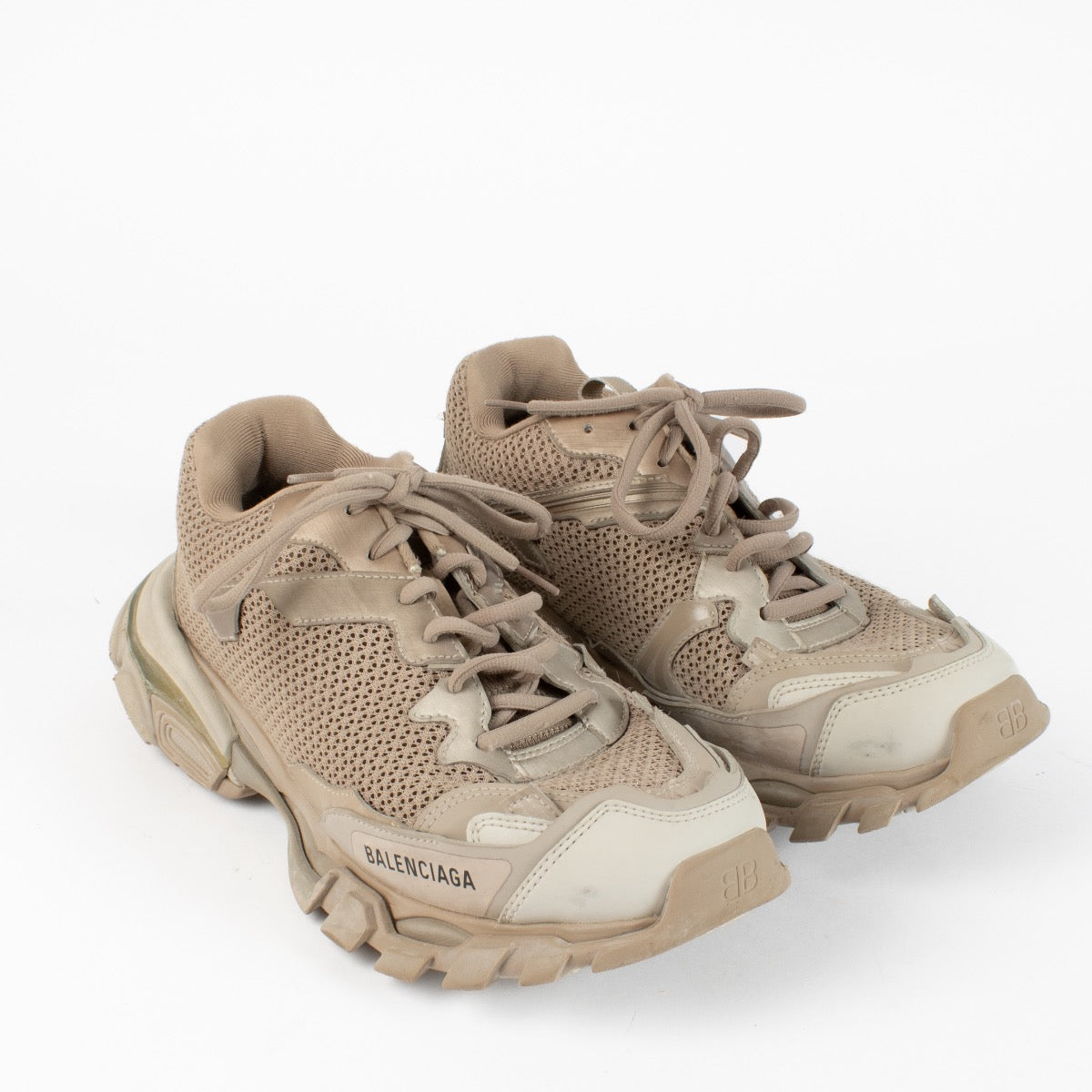 shop 100% authentic second hand Balenciaga Beige Track 3 Sneakers - Size 41 on Labellov.com