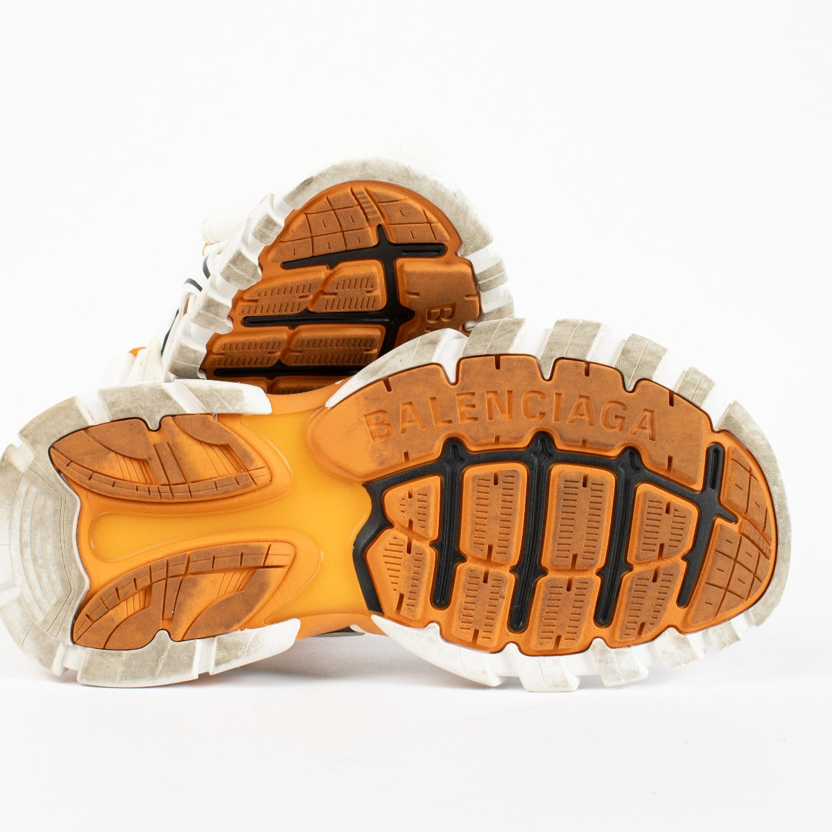 Authentic pre-loved Balenciaga Orange Track Sandals – Size 41 on Labellov.com