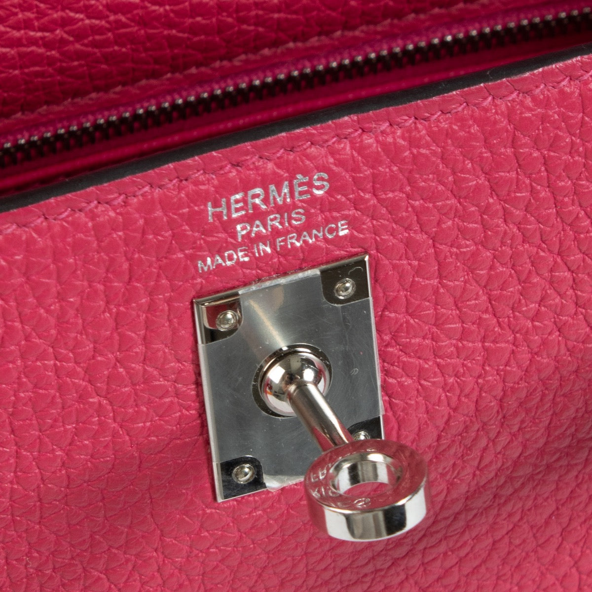 Shop 100% authentic secondhand Hermès Kelly 25 Rose Mexico Togo PHW on Labellov.com