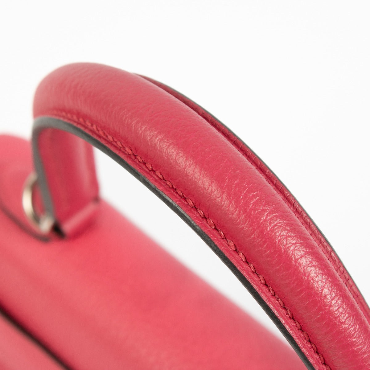Shop 100% authentic secondhand Hermès Kelly 25 Rose Mexico Togo PHW on Labellov.com