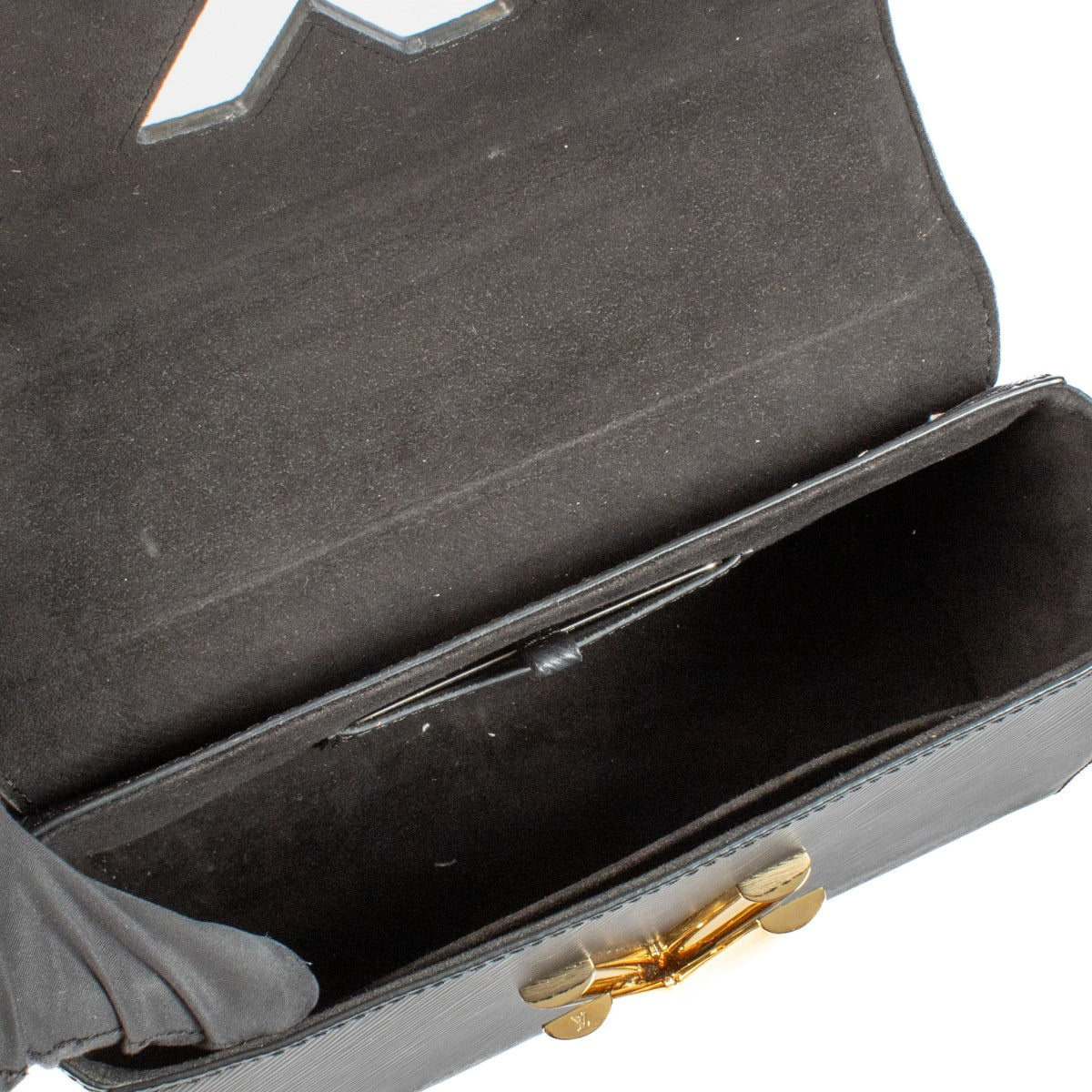 buy 100% authentic pre loved Louis Vuitton Black Epi Leather Twist MM on Labellov.com