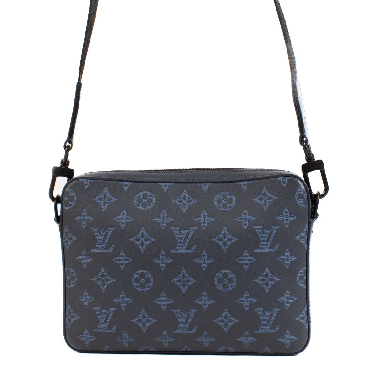 shop 100% authentic second hand Louis Vuitton Monogram Messenger Crossbody Bag on Labellov.com