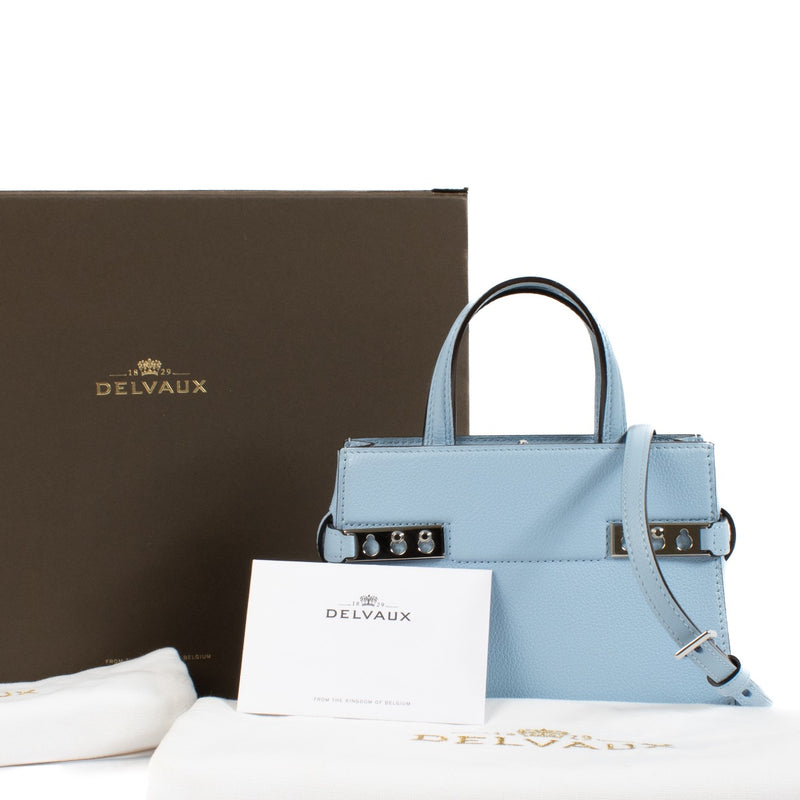 Buy authentic second hand Delvaux Azur Silky Calf Small Tempête Crush at Labellov.com