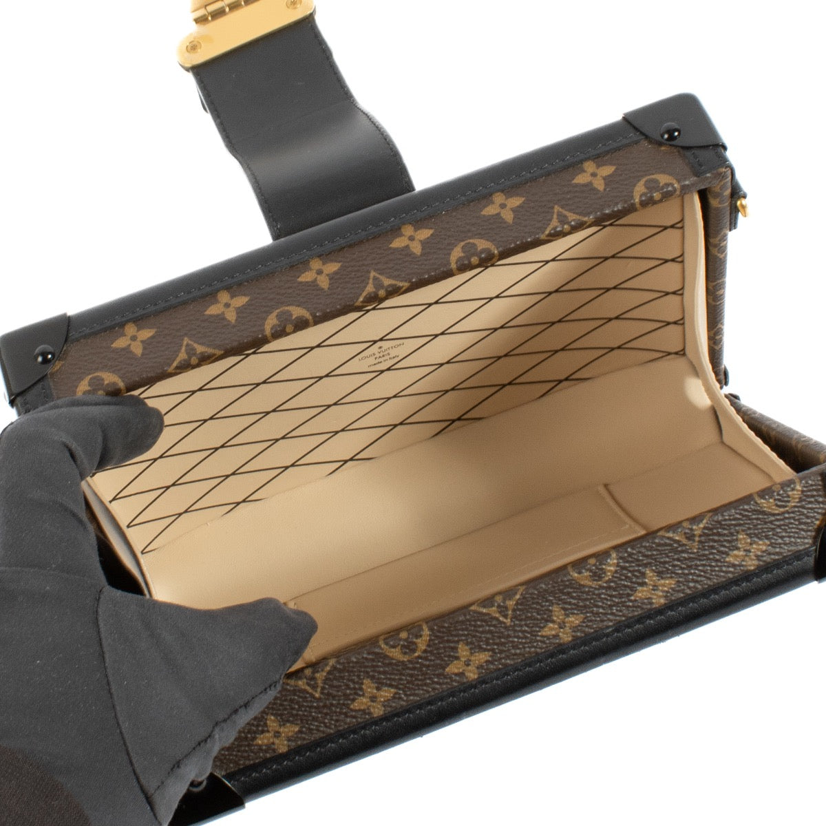 Buy authentic second hand Louis Vuitton Monogram Canvas Petit Malle Clutch Bag at Labellov.com