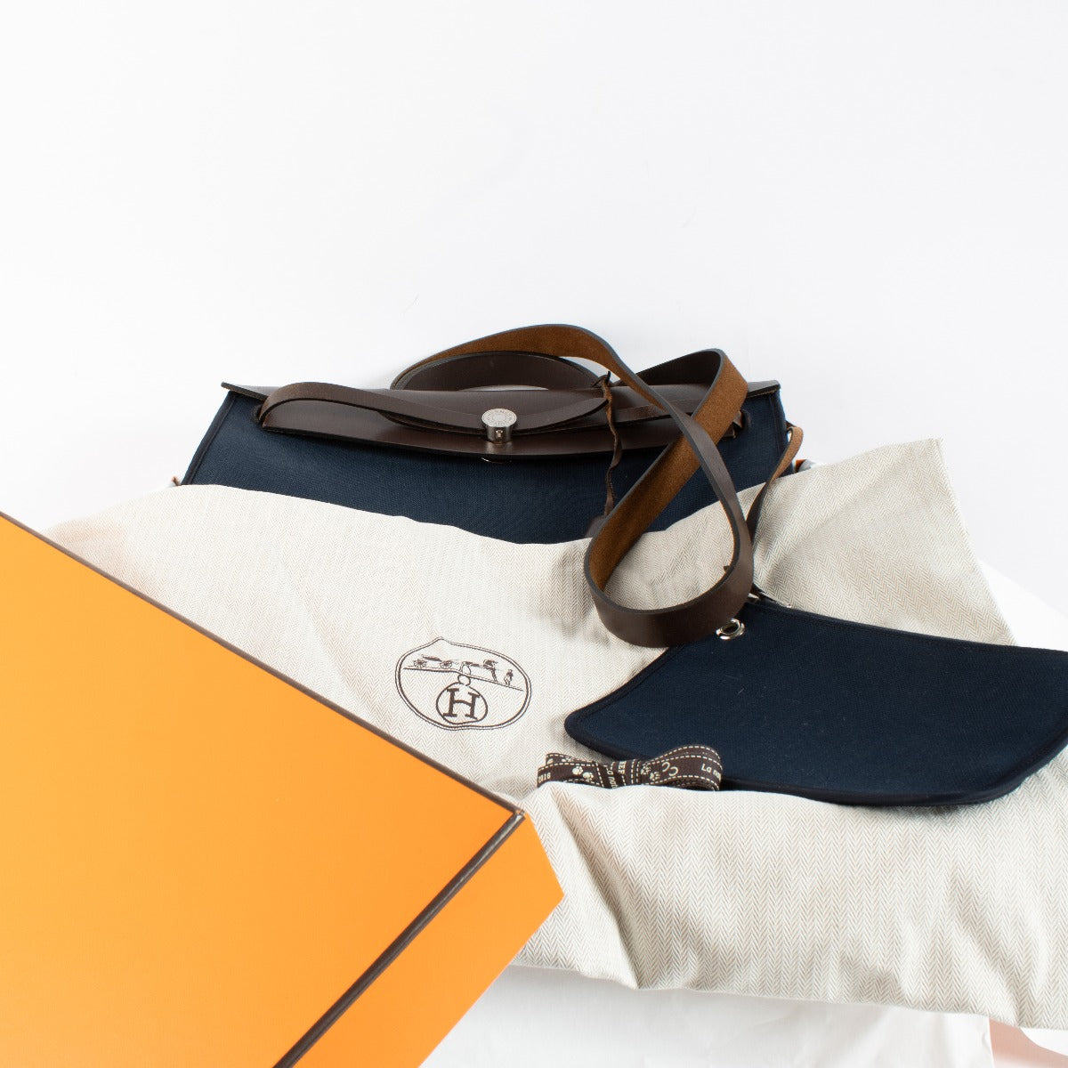 Hermès Herbag Zip 39 Bleu Marine/Ebene Toile Militaire/Hunter PHW