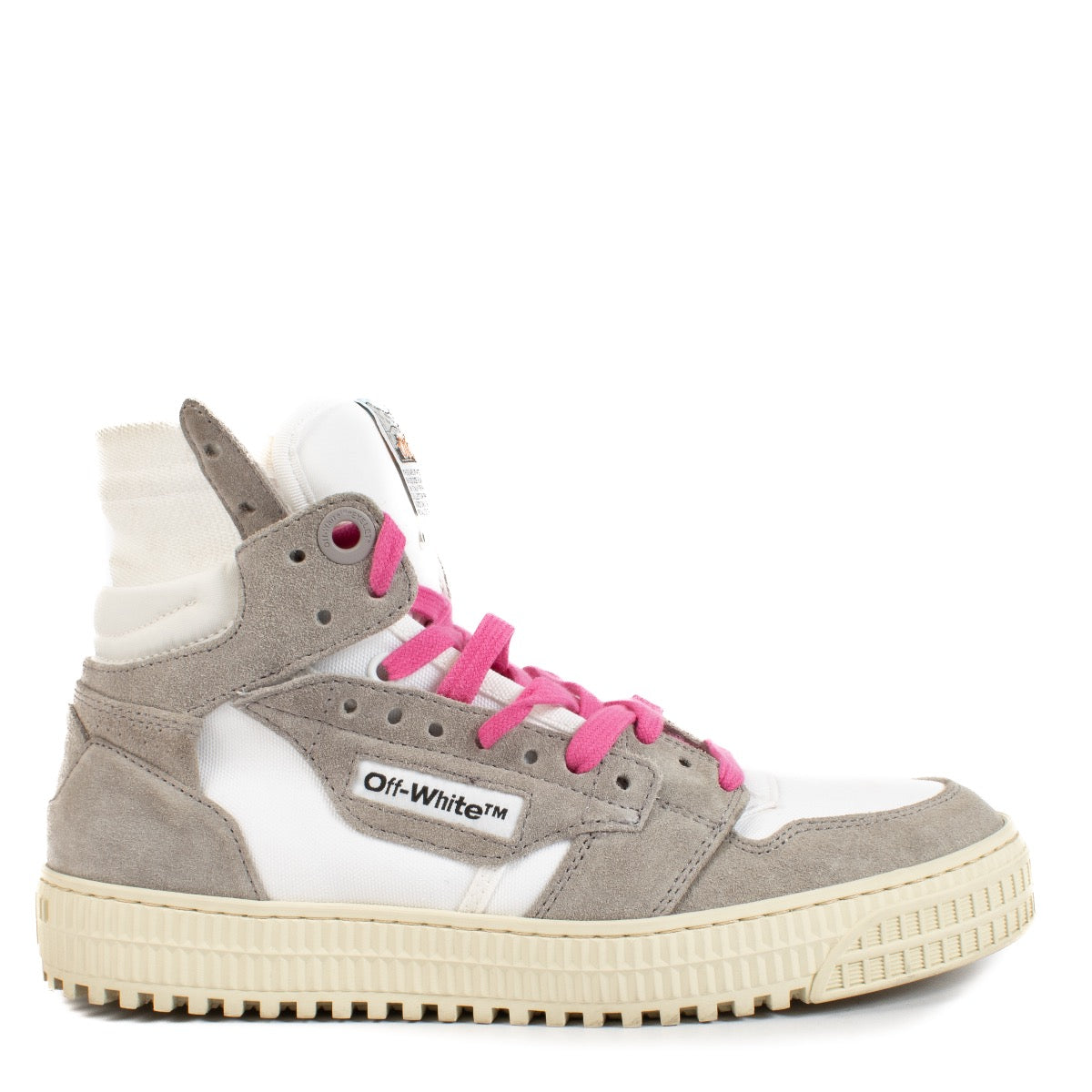Shop safe online at Labellov in Antwerp, Brussels and Knokke these 100% authentic second hand Off-White Multicolor Off Court Sneakers - size 38. Veilig online tweedehands authentieke Off-White Multicolor Off Court Sneakers kopen bij Labellov.