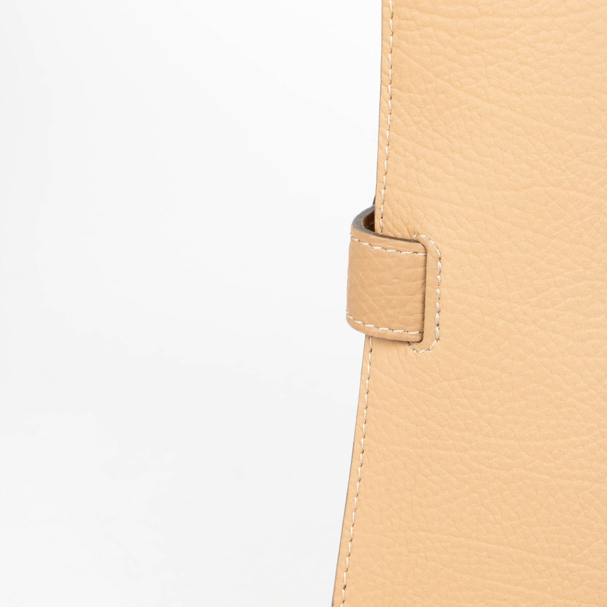 Delvaux Tempête GM en Cuir de Veau Crispy Beige