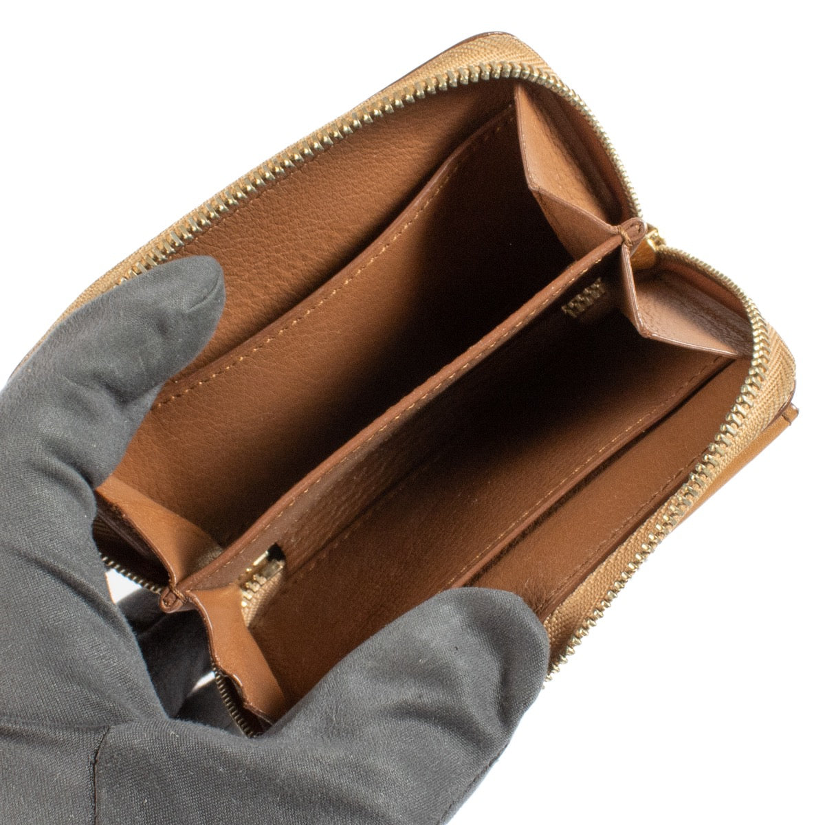 shop 100% authentic second hand Delvaux Camel Louise Camera Bag on Labellov.com