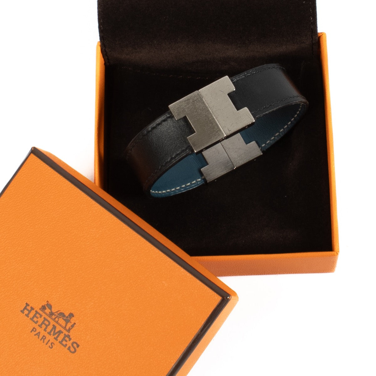 エルメス（HERMES）リバーシブルブレスレット「ルーリー（Lurie）」 Hermès Lurie Reversible Bracelet – Labellov