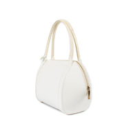 Shop 100% authentic secondhand Delvaux White Perle Shoulder Bag on Labellov.com