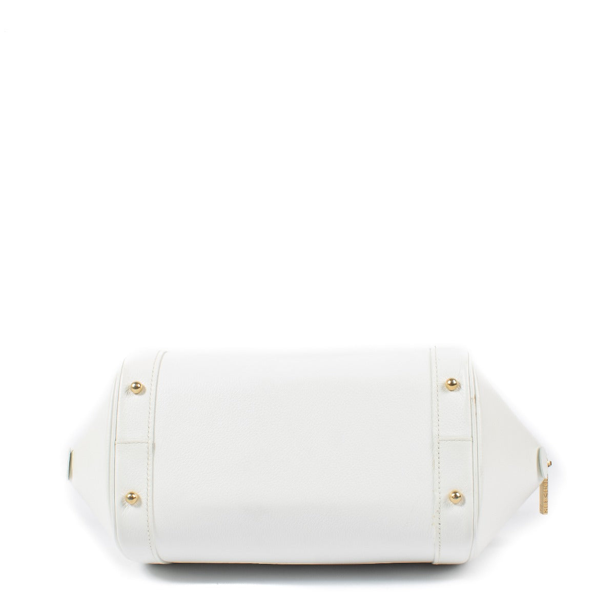Shop 100% authentic secondhand Delvaux White Perle Shoulder Bag on Labellov.com